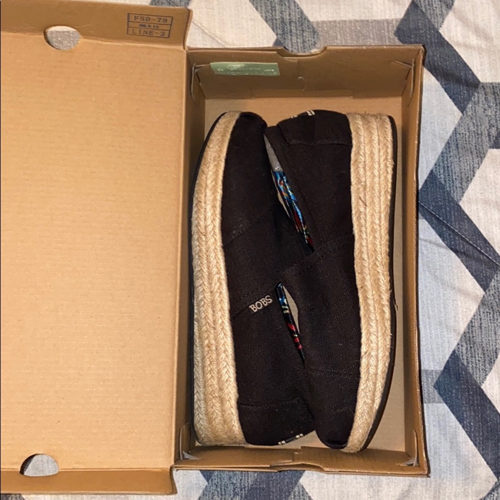 Skechers Ladies Bob Wedge Canvas Shoe